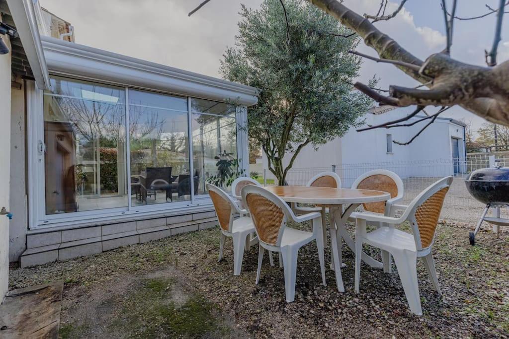 Charmante Maison Au Calme Royan Buitenkant foto